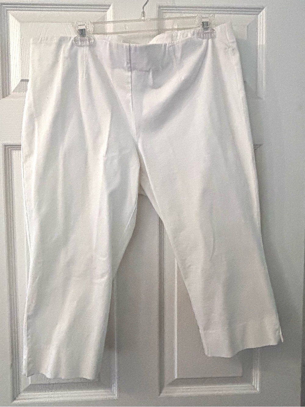 INC White Cropped Capri Pants size 14